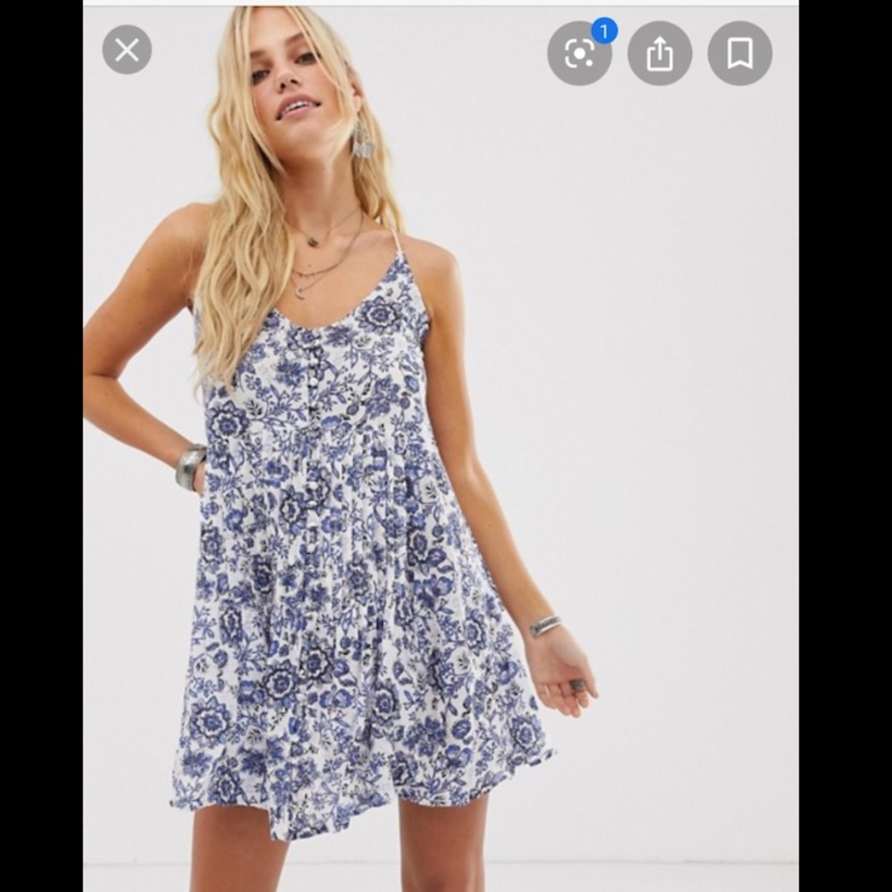 En Creme floral mini dress